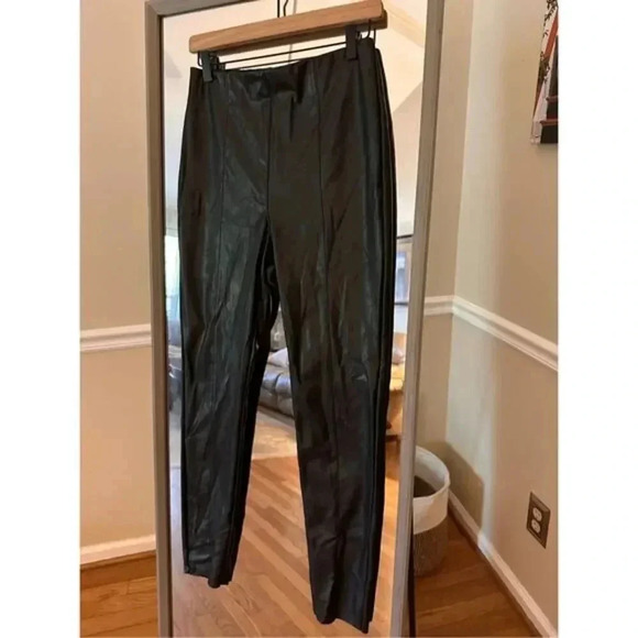 H&M Faux Leather Leggings Size 8 Medium‎ Black - Picture 1 of 4